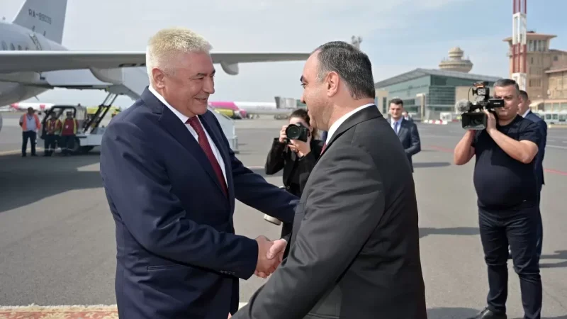 Ռուսաստանի ներքին գործերի նախարարը ժամանել է Երևան