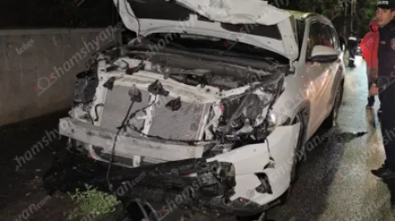 ԼՈՒՍԱՆԿԱՐՆԵՐ․ Խոշոր ավտովթար՝ Երևանում․ բախվել են չորս մեքենա