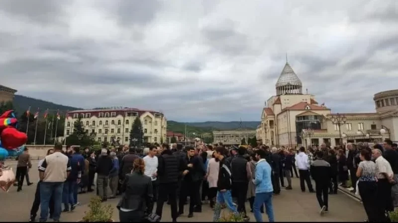 Gathering at the Renaissance Square in Stepanakert