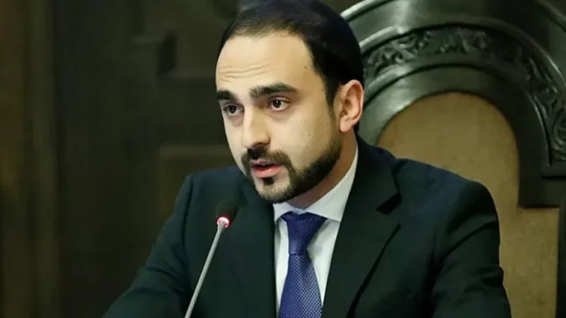 ՔՊ-ում թեժ նիստ է ընթանում․ Armlur