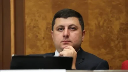 «Առաջնագծի միջդիրքային հատվածում ինտենսիվ մարտեր են». Տիգրան Աբրահամյան