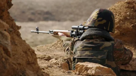 Մարտերը շփման գծի երկայնքով շարունակվում են. Արցախի ՊՆ