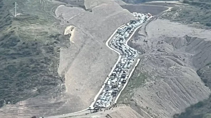 Արցախից Հայաստան ճանապարհին հսկայական խցանում է առաջացել