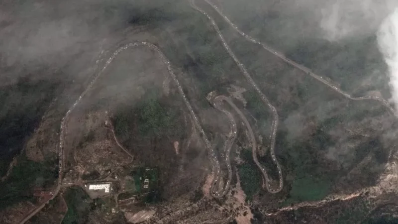 Photos: Columns of Vehicles Resulting from the Evacuation of Armenians from Artsakh Viewed from Above