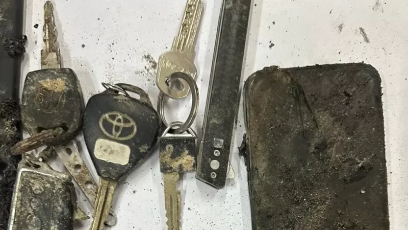 Photos: Remains and Personal Belongings Discovered at Explosion Site in Artsakh