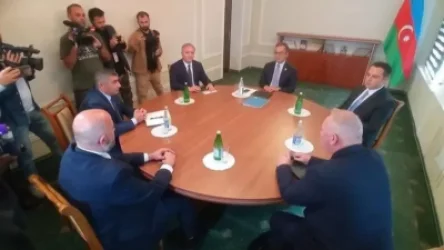 Առաջիկայում Եվլախում կկայանա Ադրբեջանի և Արցախի ներկայացուցիչների երրորդ հանդիպումը․ ԶԼՄ