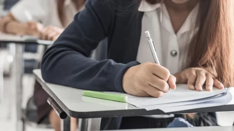 Արցախցի ուսանողներն իրենց կրթությունը կարող են շարունակել ՀՀ բուհերում