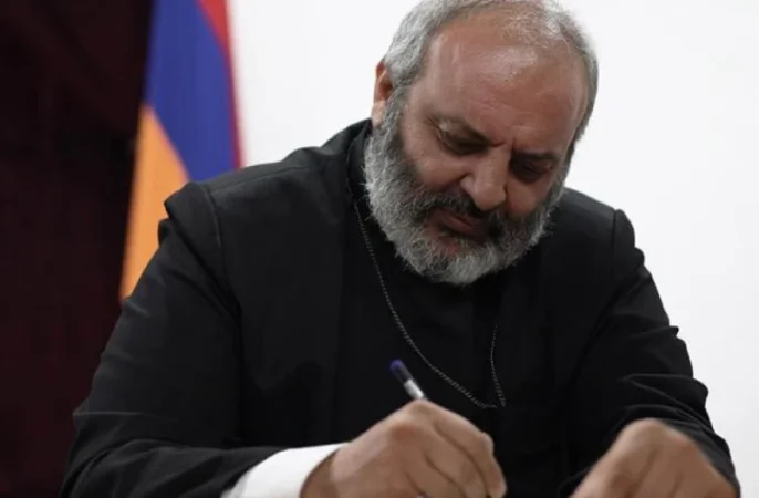 Հրապարակվել է Բագրատ Սրբազանի նամակը