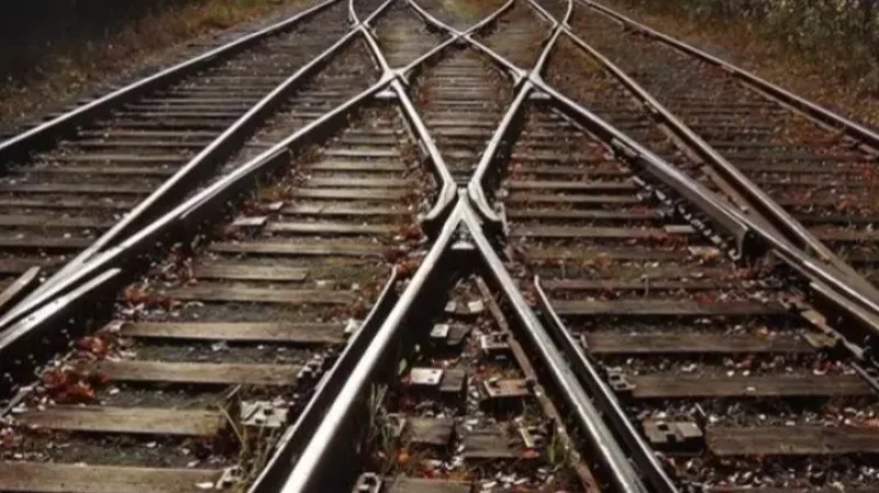 36 վագոնից բաղկացած բեռնատար գնացքը դուրս է եկել ռելսերից․ Քարակերտ–Դալարիկ հատված