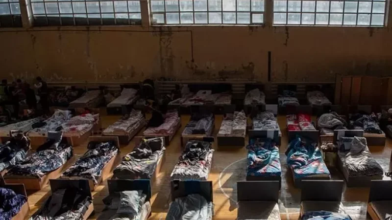 Այժմ այնտեղ մնացել է մեկ ընտանիք․ Սանոսյանը՝ Արտաշատի սպորտդպրոցի դահլիճի մասին