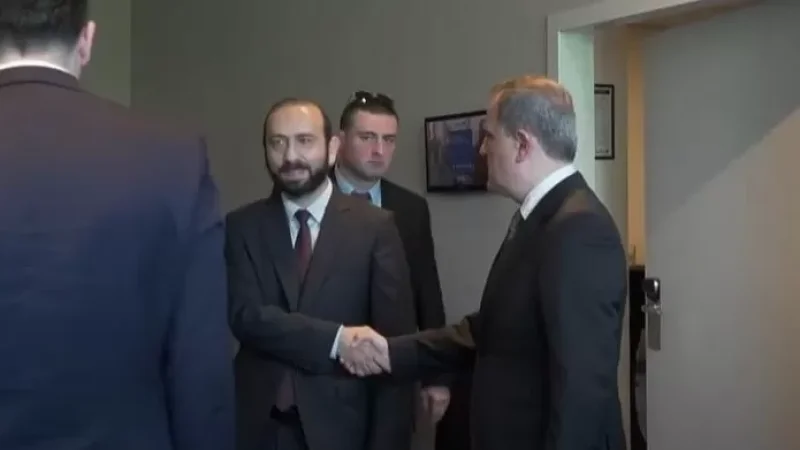 Թեհրանում Միրզոյանն ու Բայրամովը ոչ պաշտոնական շփում են ունեցել