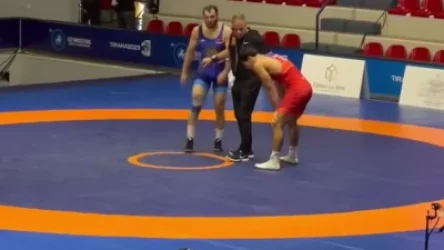 ՏԵՍԱՆՅՈՒԹ. Ըմբշամարտիկ Կարեն Խաչատրյանը հաղթել է ադրբեջանցի մրցակցին