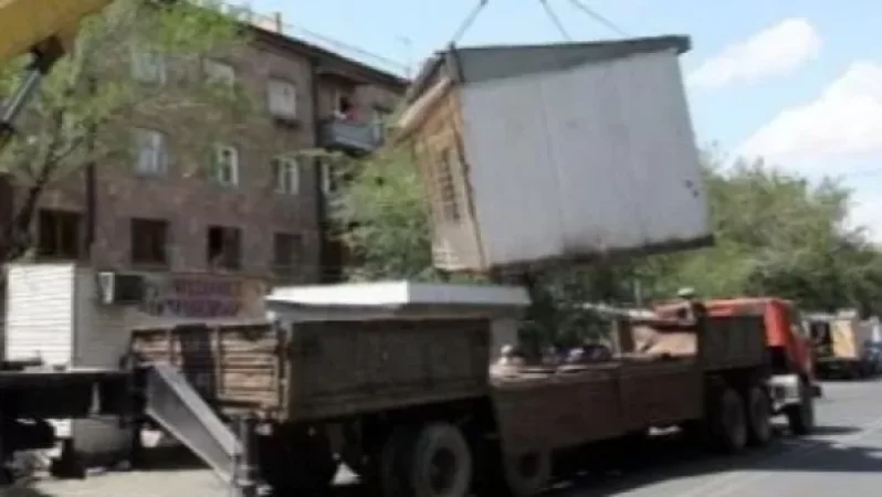 Տիգրան Մեծ պողոտայից հեռացնում  են 10 կրպակներ