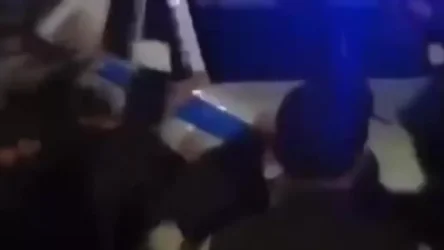 ՏԵՍԱՆՅՈՒԹ. Դաղստանցիները փորձել են շրջել ոստիկանական մեքենան և ստիպել են ոստիկանին ներողություն խնդրել