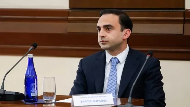 Ավելի կարճ ու էֆեկտիվ․ Ավինյանը՝ օդանավակայան տանող այլընտրանքային ճանապարհի նախագծի մասին