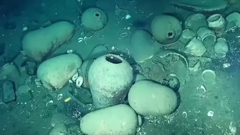 «Գանձերով նավը պետք է անհապաղ դուրս բերել ծովից». Կոլումբիայի նախագահ