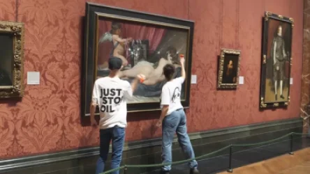 ՏԵՍԱՆՅՈՒԹ․ Լոնդոնում ակտիվիստները մուրճով կոտրել են Վելասկեսի նկարի ապակին