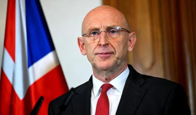 Մեծ Բրիտանիան աջակցում է Ուկրաինային սպառազինություն մատակարարելու Թրամփի ծրագրին. ՊՆ նախարար