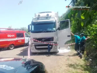 Իջևան-Նոյեմբերյան ավտոճանապարհին բեռնատար ավտոմեքենան ընկել է վարորդի վրա