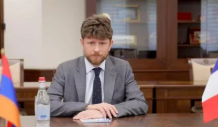 Սա Սյունիքն է, պարոն, և դա Հայաստանի ինքնիշխան տարածքն է։ Հասկացեք դա. Ֆրանսիայի դեսպան