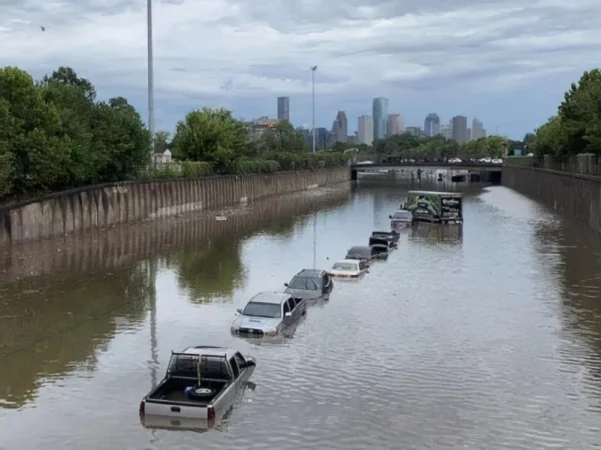 ԱՄՆ-ում անձրևների հետևանքով կան զոհեր և անհետ կորածներ