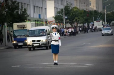 Հյուսիսկորեացի կանանց առաջին անգամ թույլ է տրվել սովորել մեքենա վարել