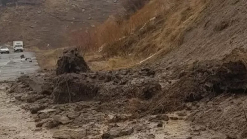 Հարթավան- Երնջատափ ավտոճանապարհին տեղի է ունեցել քարաթափում