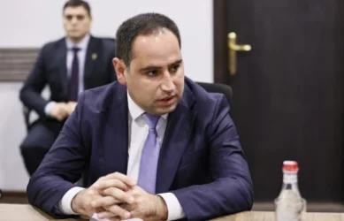 Հայաստանը և Ադրբեջանը կստեղծեն աշխատանքային խմբեր. Խուդաթյանը՝ «Թրամփի ուղու» վերաբերյալ