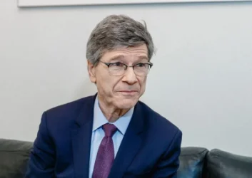 Հայաստանը փաստացի ներգրավվում է Իրանի դեմ մղվող պատերազմին. Ջեֆրի Սաքս