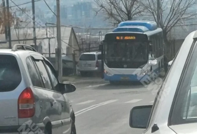 ԼՈՒՍԱՆԿԱՐՆԵՐ․ Ավտոբուսի արգելակները չեն աշխատել․ այն բախվել է մեկ այլ մեքենայի