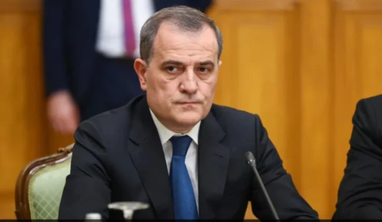 Բաքուն ակնկալում է` Երևանը լիովին կվերացնի Ադրբեջանի նկատմամբ տարածքային պահանջները. Բայրամով