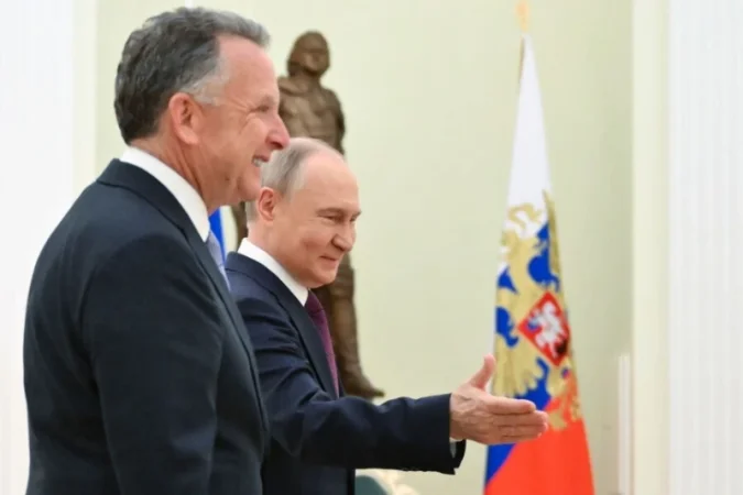 Ուիթքոֆը խախտել է արարողակարգը Պուտինի հետ Մոսկվայում հանդիպման ժամանակ