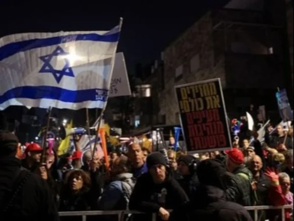 Բողոքի ցույցեր են ընթանում Իսրայելի վարչապետ՝ Նեթանյահուի տան դիմաց