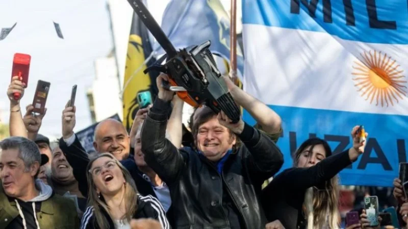 Թուլացնել արժույթը ԱՄՆ դոլարի նկատմամբ ավելի քան 50%-ով. Արգենտինայի նորընտիր նախագահի որոշումը