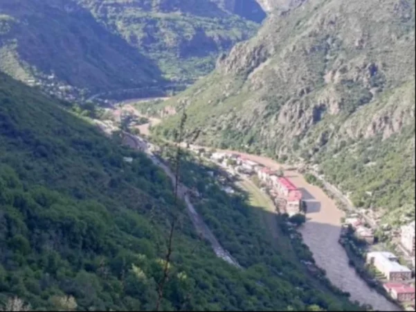 Ո՞ր ճանապարհներն են փակ Դեբեդ գետի վարարման հետևանքով