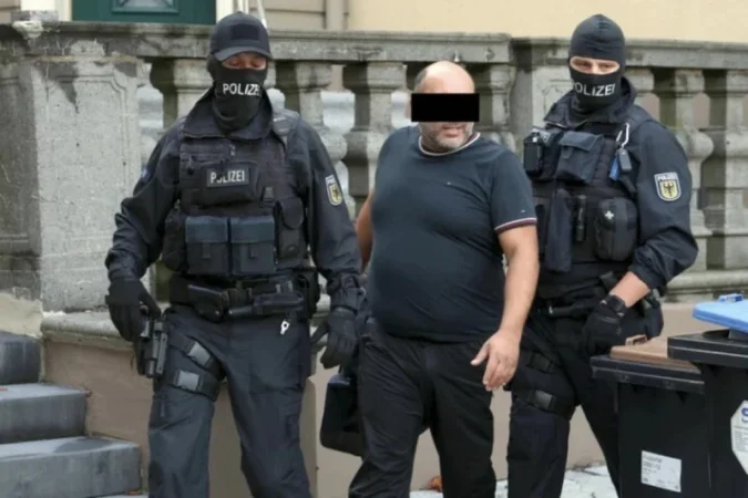 Գերմանիայում ձերբակալվել է անօրինական միգրանտներ տեղափոխող ադրբեջանական խմբավորման ղեկավարը