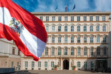 Չինաստանը պետք է ճնշում գործադրի Ռուսաստանի վրա. Bloomberg