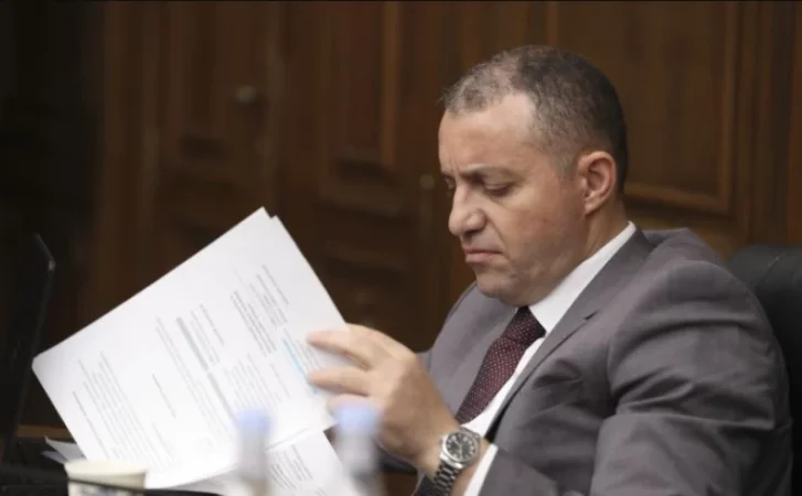 Արդյունաբերությունը զրոյական աճ ունի. Քերոբյանը նշում է պատճառը