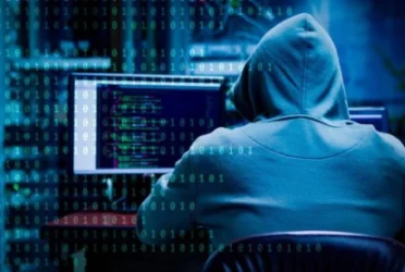 Երևանի բիզնես կենտրոններից մեկից միլիոնավոր դրամների գումարներ են հափշտակել