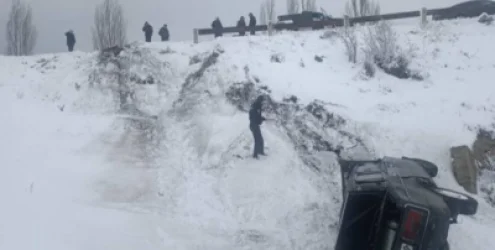 Մեքենան 20 մետր գլորվել է ձորակը