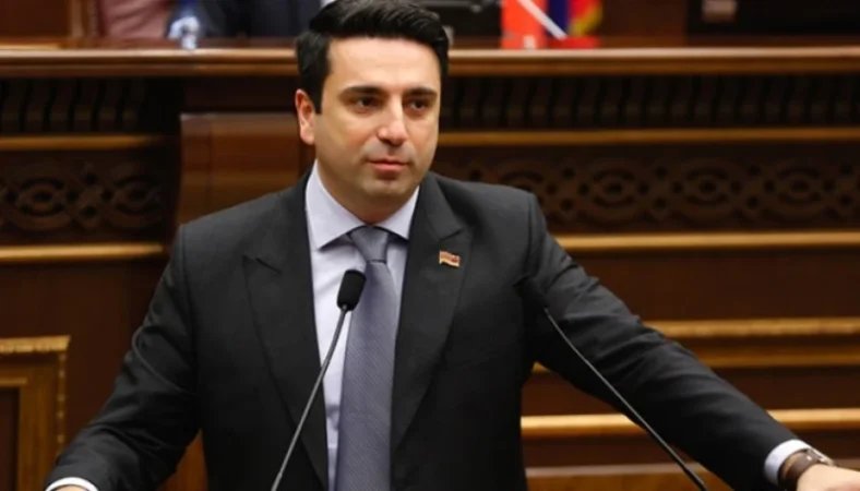 Ոչ մեկի փոխարեն չեմ կարող իրենց գործերով զբաղվել. Սիմոնյանը` Ջուսին օգնելու մասին