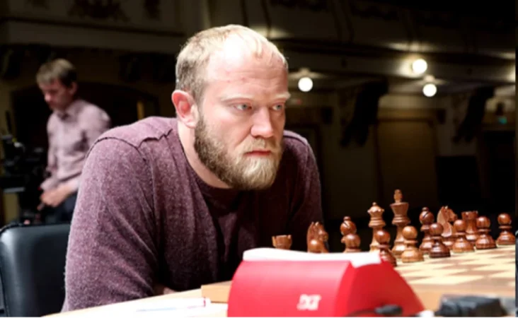 Chess–ը ռուս գրոսմայստերին հեռացրել է շախմատի մրցաշարերից և արգելափակել Ուկրաինայում ռազմական գոտի այցերի պատճառով
