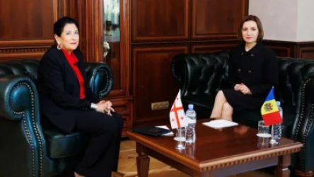 Ձեր հաղթանակը հզոր պատասխան է Ռուսաստանին. Զուրաբիշվիլին շնորհավորել է Սանդուին