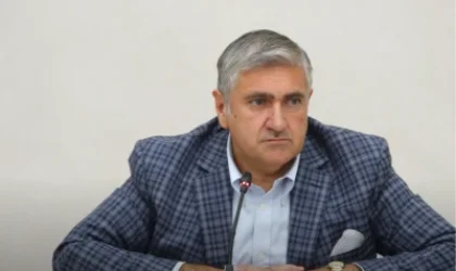 Ալիևից էր Փաշինյանը հարցնում, խնդրում` ցույց տալ Հայաստանի քարտեզը. Խաչատրյան