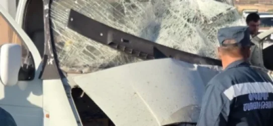 Փրկարարները հոսանքազրկել են մեքենաները, կան տուժածներ. խոշոր վթար՝ Նոր Երզնկա գյուղի մոտակայքում