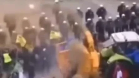 ՏԵՍԱՆՅՈՒԹ. Ֆրանսիայում ֆերմերները երկաթուղային գծերի վրա թափել են պարարտանյութ և աղբի կույտեր. բողոքի ակցիա