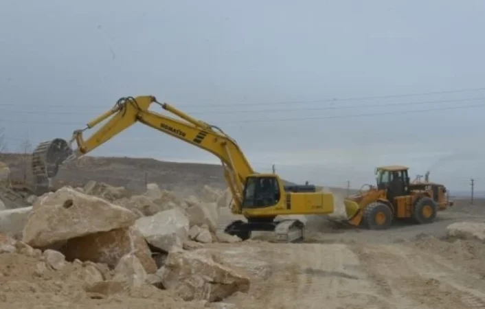 Ադրբեջանը փորձում է թուլացնել ՀՀ տնտեսությունը. թիրախում են Մեծամորի ԱԷԿ-ը, Արարատի ոսկու կորզման գործարանը. հայտարարություն