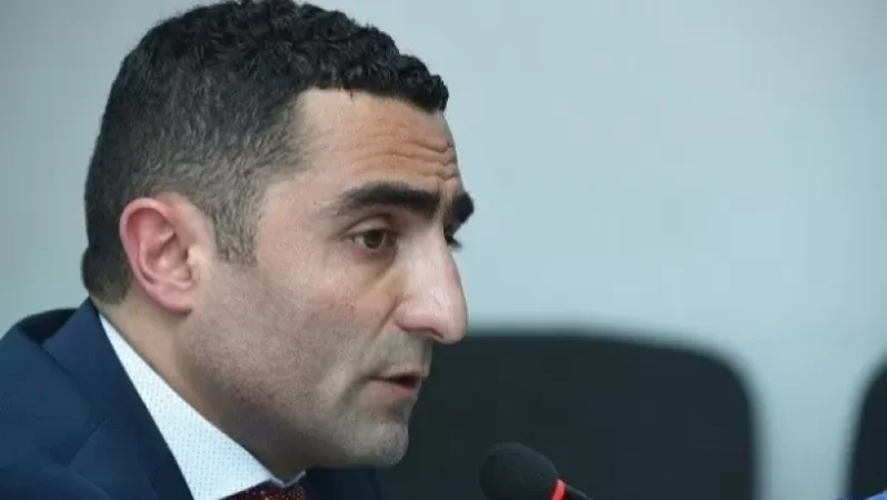 Արմատախիլ ենք անելու մեր համակարգից նման գործիչներին և երևույթները. Ռոմանոս Պետրոսյան