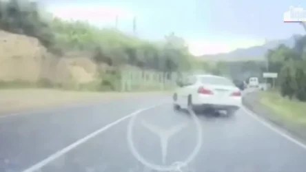 Վարորդը Հաղթանակ բնակավայրի տարածքում մեքենան վարել է անկանոն՝ ստեղծելով վթարային իրավիճակ