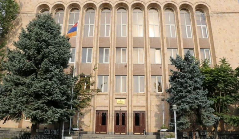 Դատավորներին հրահանգել են մեկ շաբաթ հերթապահել դատարանում. «Հրապարակ»